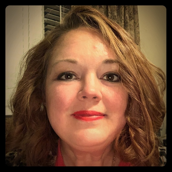 Meet your Posher, Kristi - Picture 1 of 1